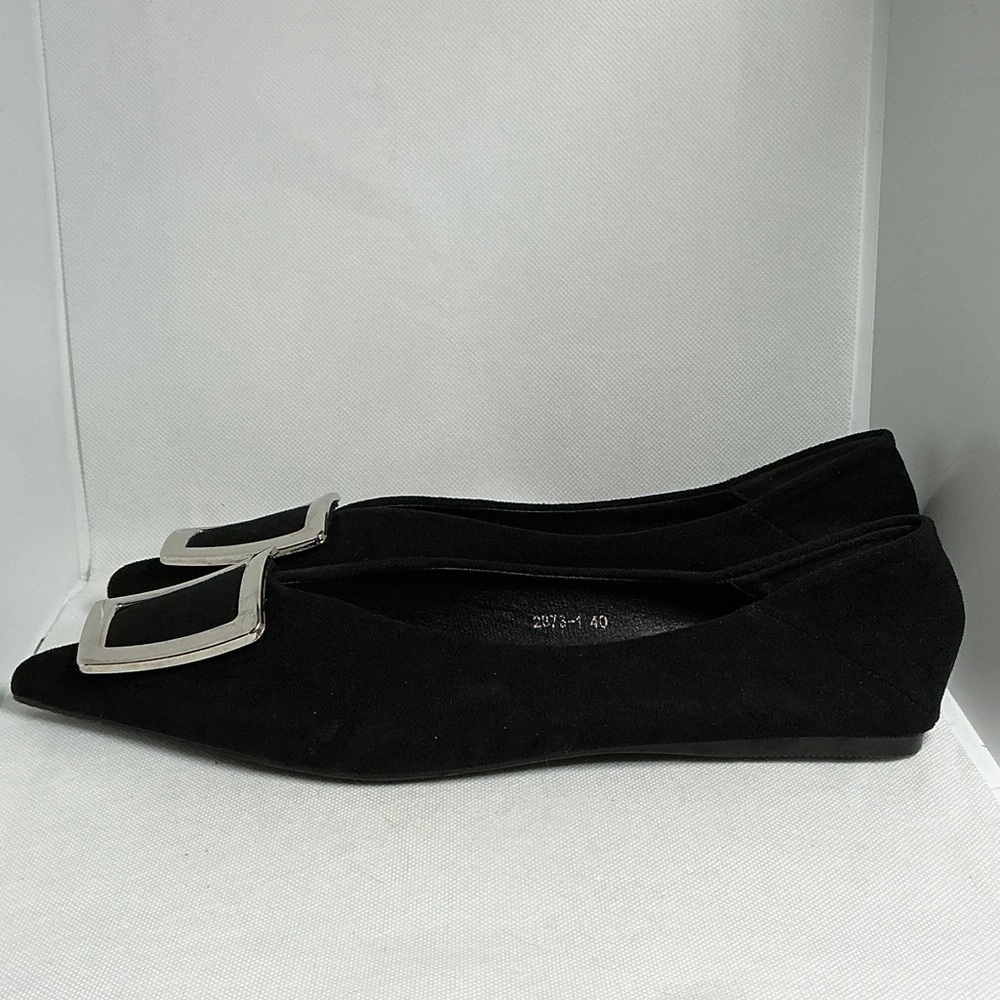 Seven Big Trees Black Suede Pointed Toe Flats Silver Buckle Size 9 - Picture 4 of 11